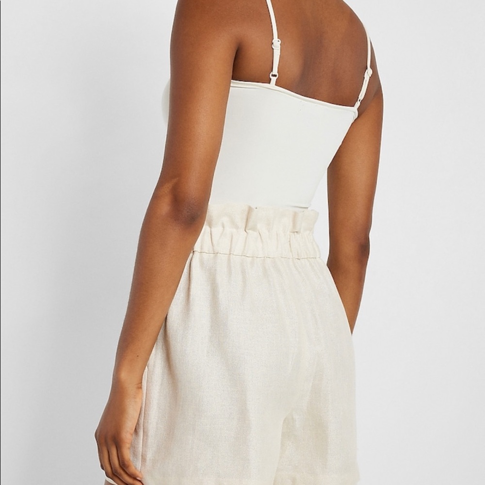 EXPRESS Linen Metallic Shorts - Picture 4 of 6